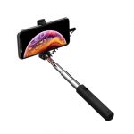 devia-lightning-selfiebot