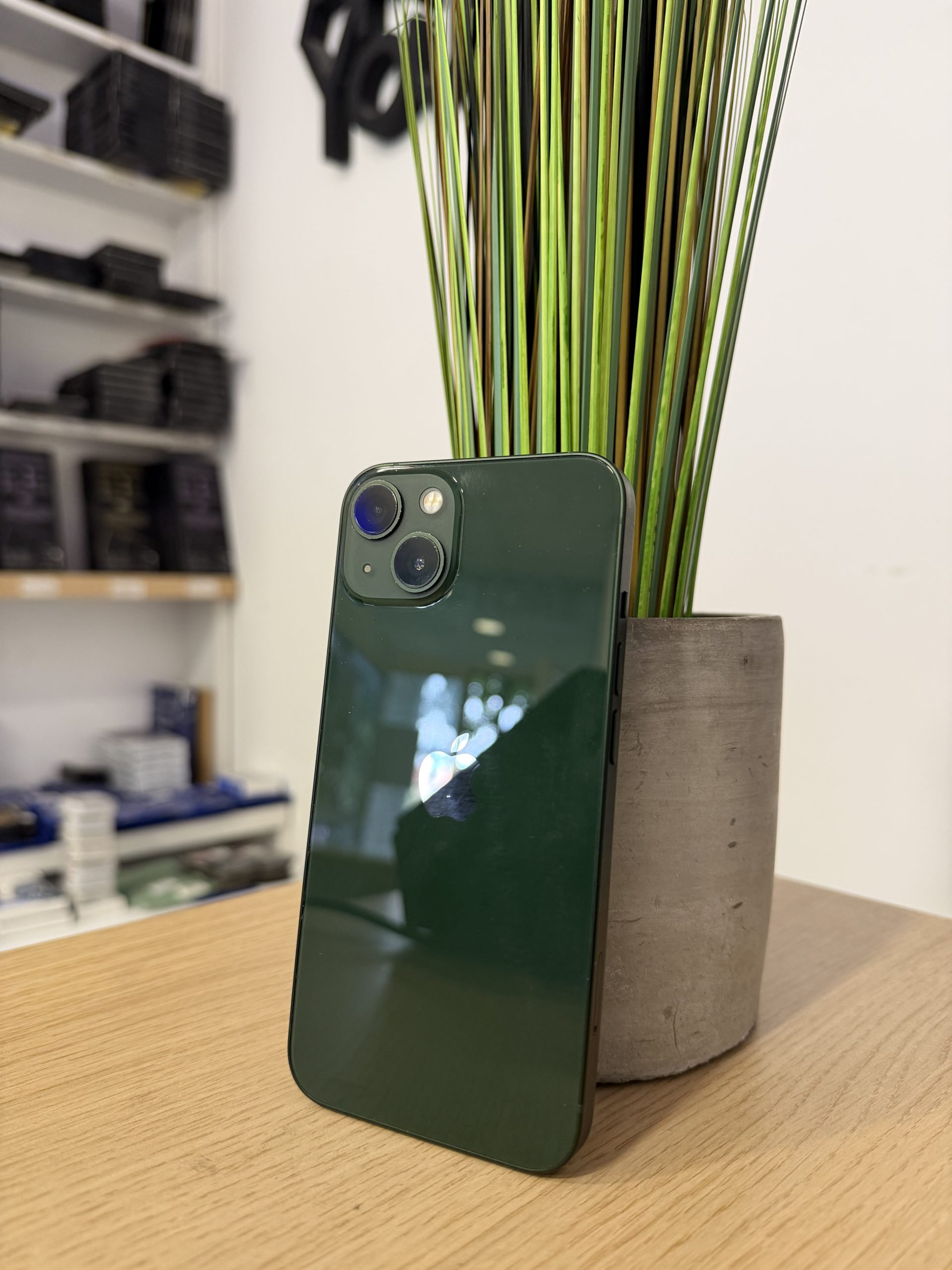 Apple iPhone 13 128GB Green Használt Kártyafüggetlen