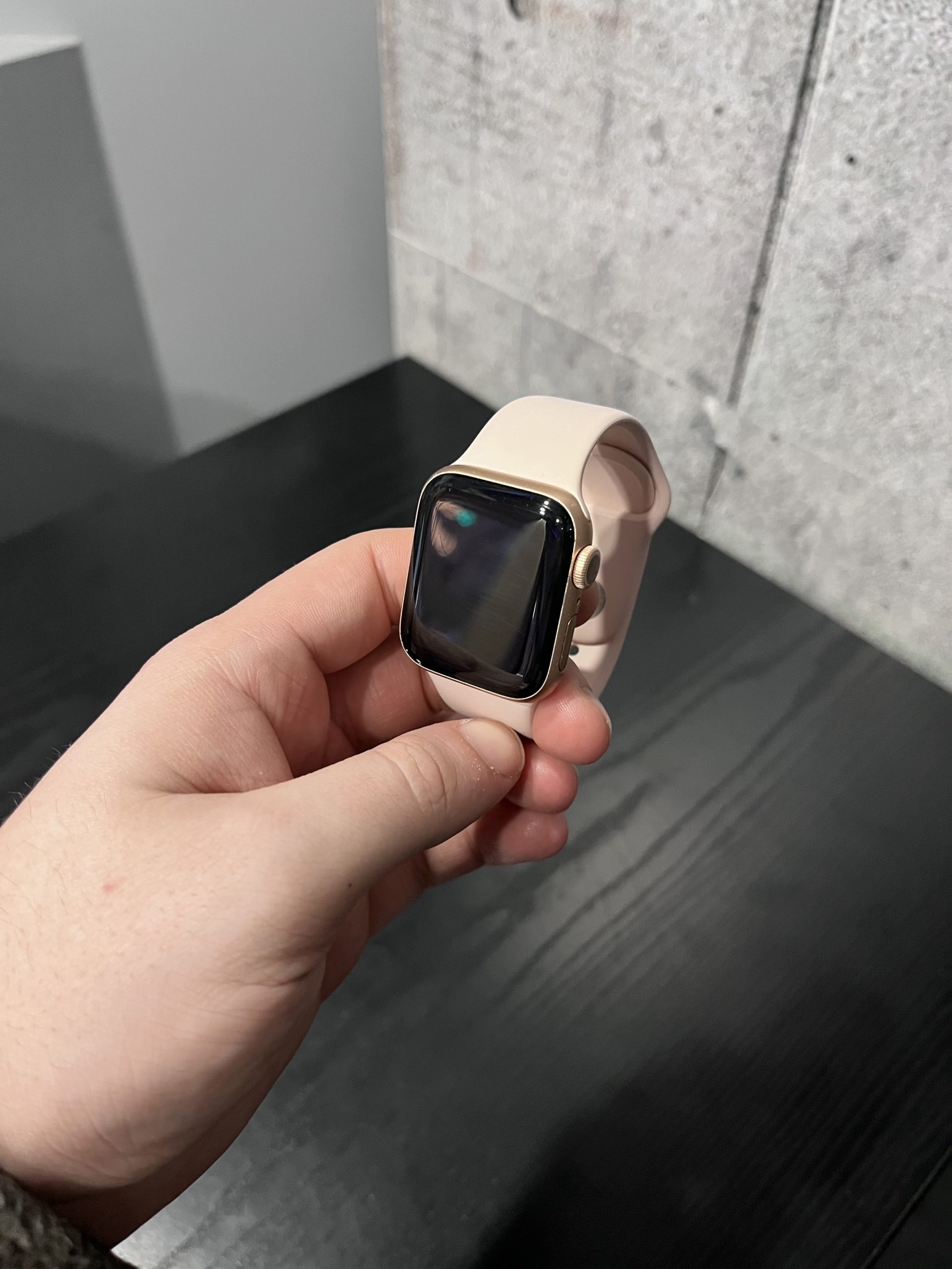 Apple Watch S6 40mm Gold Használt